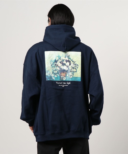 unrelaxing（アンリラクシング）の「オーバーサイズビッグスウェットパーカー ビッグシルエットフードトレーナー（パーカー・メンズ・レッド系その他4/グレー/ホワイト系その他/ワイン/ホワイト系その他4/ブラック/パープル/サックスブルー/ホワイト系その他3/ホワイト/ブルー系その他6/ブルー系その他/ネイビー/ライトピンク/レッド系その他3/オレンジ/グリーン/ブルー系その他4/レッド/ブラック系その他/ピンク系その他3/ブラック系その他3/ベージュ/ホワイト系その他2/ブラック系その他4/ブルー系その他3・MEDIUM/SMALL/X-LARGE/LARGE）」の18枚目の写真