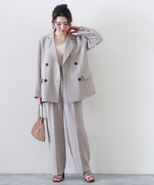 archives(アルシーヴ)の「センタープレスパンツ(セットアップ)(その他パンツ・レディース・ベージュ/ベージュ系その他/グリーン/マスタード・MEDIUM)」の10枚目の写真