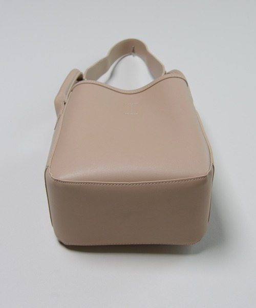 shopnikoniko（ショップニコニコ）の「バケットスクエアバッグ（ハンドバッグ・レディース・ベージュ/ブラック/ホワイト・フリー）」の10枚目の写真