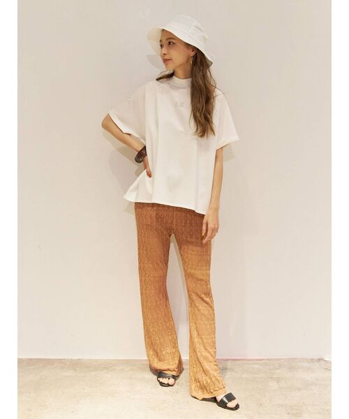 THE DAYZ TOKYO（ザデイズトーキョー）の「【THE DAYZ TOKYO】ボトルネックスリットTシャツ（Tシャツ/カットソー・レディース・オフホワイト/ブラック/ミント・FREE）」の19枚目の写真