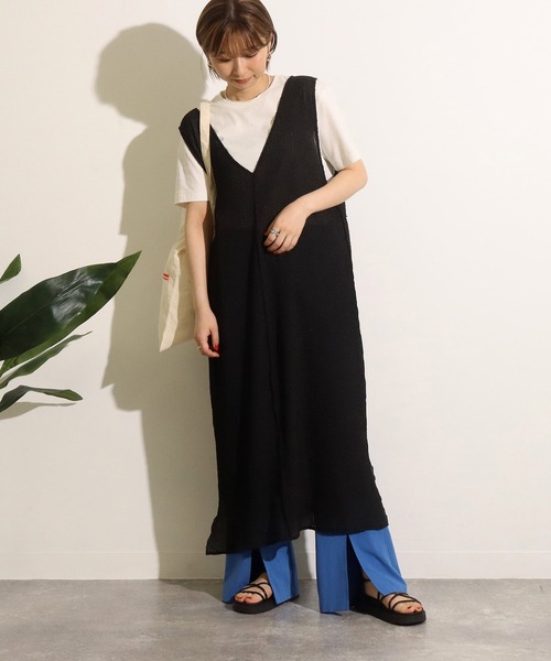 Factor=（ファクターイコール）の「2wayウェーブ加工シアーワンピース（ワンピース・レディース・ブラック/グリーン/モカ・FREE）」の2枚目の写真