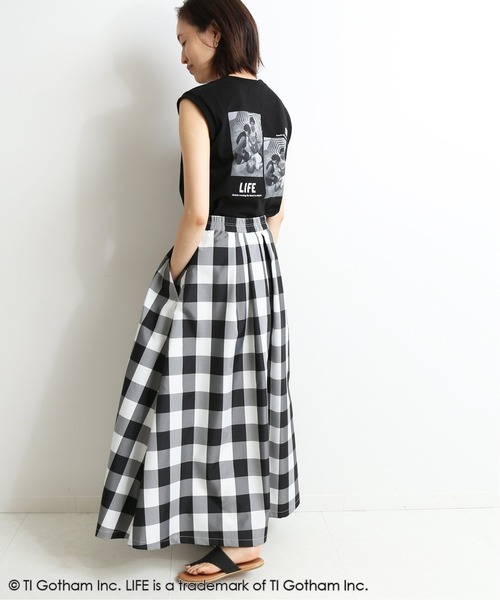 SLOBE IENA（スローブイエナ）の「LIFE グラフィック ノースリーブTシャツ【洗濯機使用可能】◆（Tシャツ/カットソー・レディース・ホワイト/ブラック・FREE）」の11枚目の写真