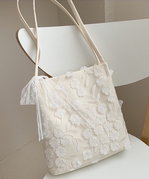 KOR（ケーオーアール）の「フラワーレーストートバック（トートバッグ・レディース・ホワイト/パープル・FREE）」の16枚目の写真