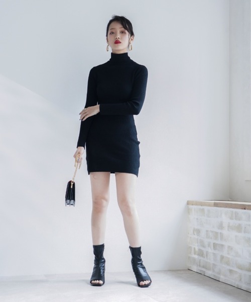 VIVIAN（ヴィヴィアン）の「オープントゥストレッチショートブーツ（ブーツ・レディース・グレー系その他7/ブラック/アイボリー・L/S/M）」の13枚目の写真