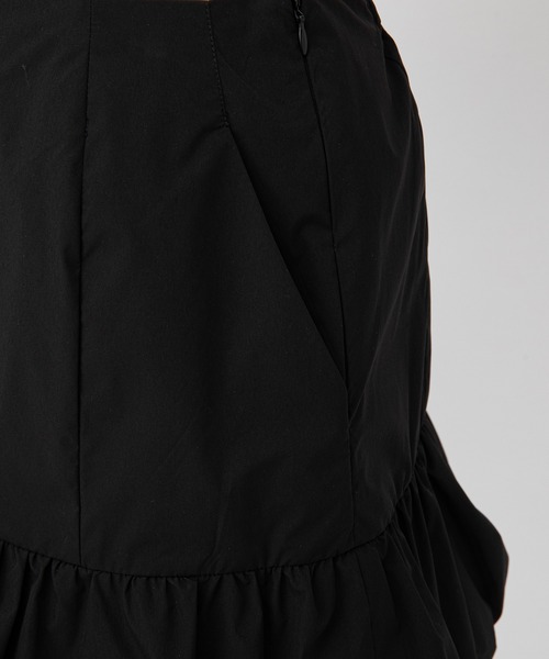 one after another NICE CLAUP(ワンアフターアナザーナイスクラップ)の「バルーンミニスカート(スカート・レディース・ブラック/アイボリー・FREE)」の9枚目の写真