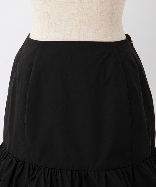 one after another NICE CLAUP(ワンアフターアナザーナイスクラップ)の「バルーンミニスカート(スカート・レディース・ブラック/アイボリー・FREE)」の15枚目の写真