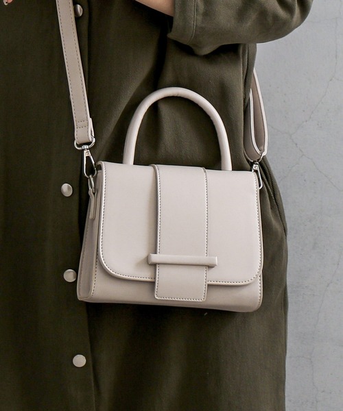 ALTROSE（アルトローズ）の「2WAYショルダーバッグ　[クレイ]（ショルダーバッグ・レディース・グレー/グリーン/ブラック/アイボリー/マスタード/パープル・FREE）」の2枚目の写真