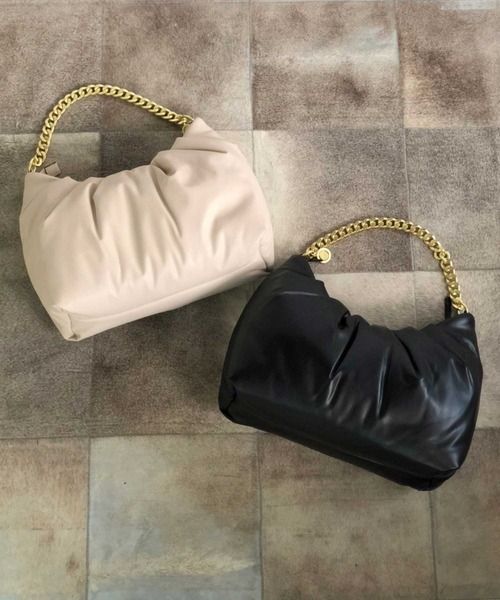 ASH（アッシュ）の「【OTTAVIA】チェーントートバッグ（トートバッグ・レディース・ブラック/アイボリー・ONE SIZE）」の8枚目の写真