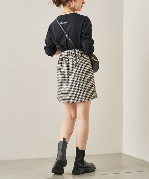 Chico（チコ）の「フロッキーロゴロンT（Tシャツ/カットソー・レディース・ブラウン/ブラック/ライトベージュ/ホワイト・FREE）」の13枚目の写真