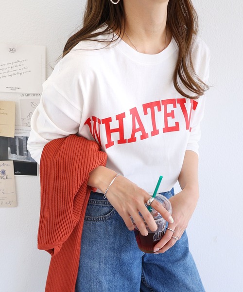 andme（アンドミー）の「コットン天竺長袖ロゴプリントラウンドヘムTシャツ（Tシャツ/カットソー・レディース・ダークブルー/チャコールグレー/モカ/オフホワイト/ブラック/ミント/ピンク/ピンク系その他/レッド系その他/グリーン系その他・M）」の10枚目の写真