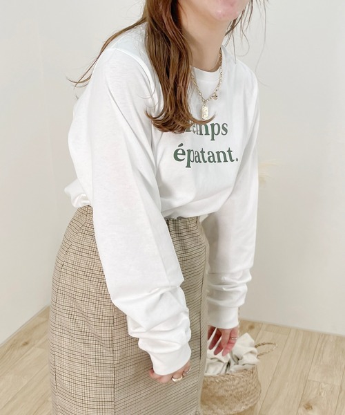 apres jour clair(アプレジュールクレア)の「【apres jour clair】アソートロゴロンT【ZOZOTOWN限定アイテム】(Tシャツ/カットソー・レディース・オフホワイト/イエロー/ベージュ/ホワイト系その他・X-LARGE/フリー)」の7枚目の写真