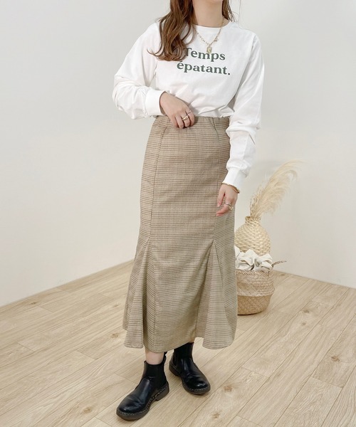 apres jour clair(アプレジュールクレア)の「【apres jour clair】アソートロゴロンT【ZOZOTOWN限定アイテム】(Tシャツ/カットソー・レディース・オフホワイト/イエロー/ベージュ/ホワイト系その他・X-LARGE/フリー)」の10枚目の写真