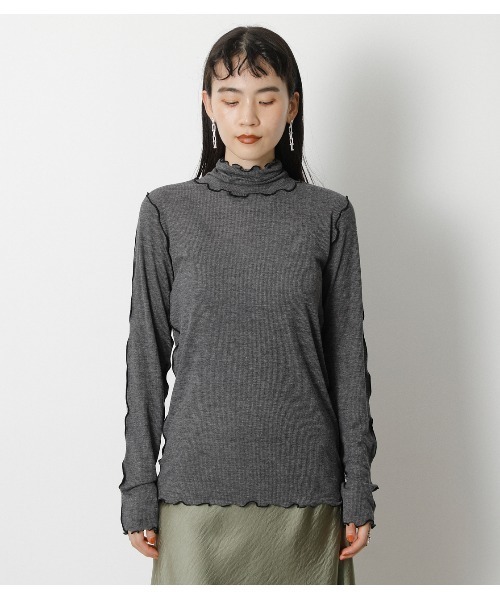 crie conforto（クリーコンフォルト）の「メローハイネックプルオーバー（ニット/セーター・レディース・チャコールグレー/ブラック/サックスブルー/アイボリー・SMALL/MEDIUM/LARGE）」の16枚目の写真