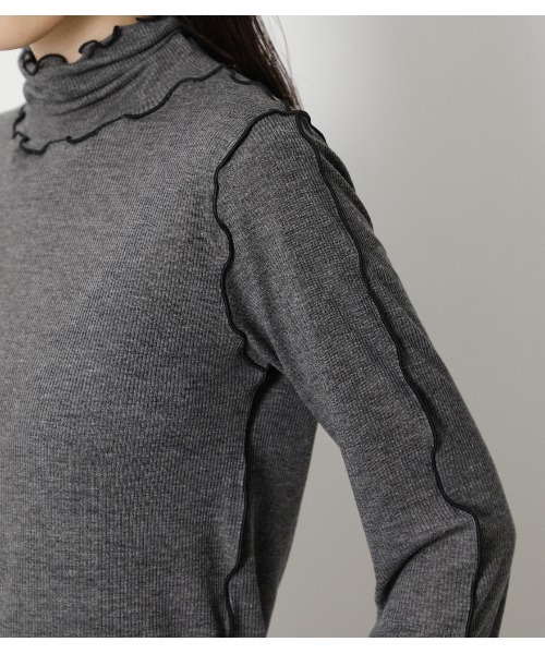 crie conforto（クリーコンフォルト）の「メローハイネックプルオーバー（ニット/セーター・レディース・チャコールグレー/ブラック/サックスブルー/アイボリー・SMALL/MEDIUM/LARGE）」の12枚目の写真