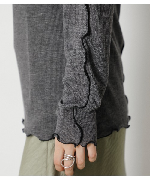 crie conforto（クリーコンフォルト）の「メローハイネックプルオーバー（ニット/セーター・レディース・チャコールグレー/ブラック/サックスブルー/アイボリー・SMALL/MEDIUM/LARGE）」の20枚目の写真