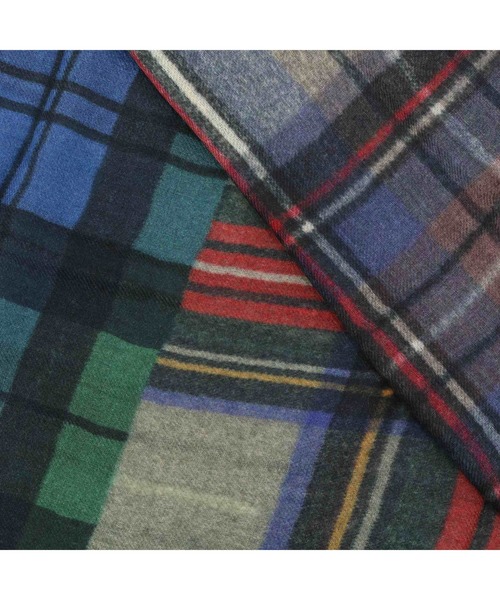 Glen Prince(グレンプリンス)の「【GLEN PRINCE(グレン プリンス)】 ストール ハーフチェック柄(ストール/ショール・レディース・グリーン/レッド・FREE)」の14枚目の写真