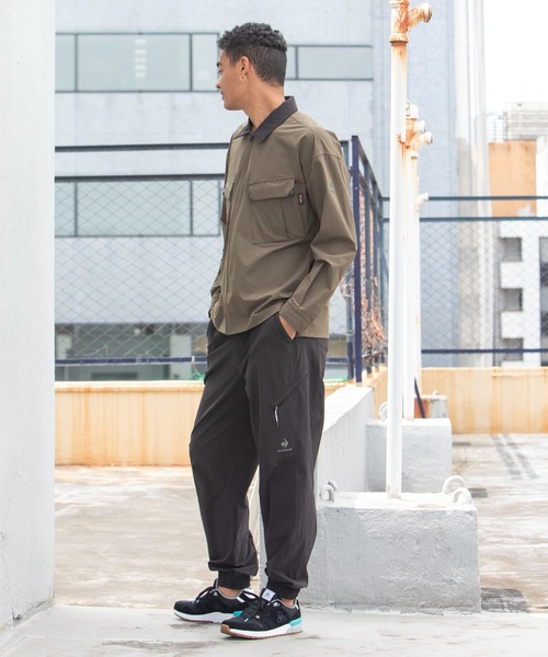 le coq sportif（ルコックスポルティフ）の「スポーツ メンズ ロングスリーブCORDURAウーブンジップシャツ カジュアル トレーニングウェア スポーツウェア（シャツ/ブラウス・メンズ・ブラック/ブロンズ/ネイビー・L/M/XL）」の7枚目の写真