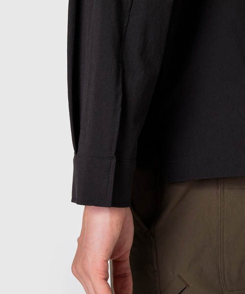 le coq sportif（ルコックスポルティフ）の「スポーツ メンズ ロングスリーブCORDURAウーブンジップシャツ カジュアル トレーニングウェア スポーツウェア（シャツ/ブラウス・メンズ・ブラック/ブロンズ/ネイビー・L/M/XL）」の22枚目の写真