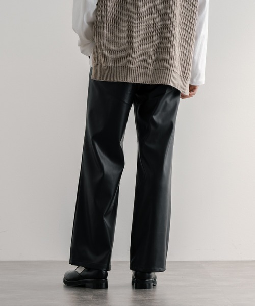 epnok（エプノック）の「シンセティックレザーパンツ（その他パンツ