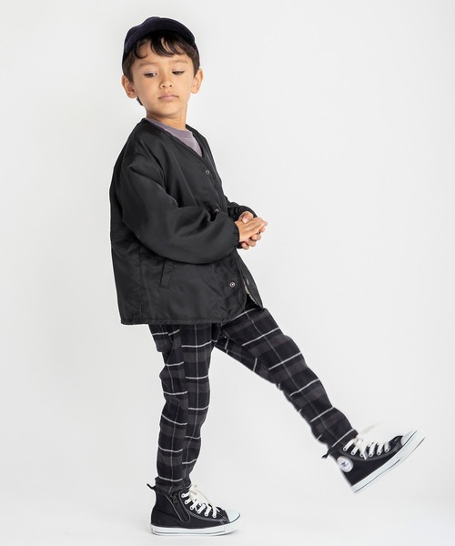 BRANSHES（ブランシェス）の「【裏ボア】ノーカラーライトジャケット（ノーカラージャケット・キッズ・カーキオリーブ/ブラック・110/100/150/130/140/90/120）」の11枚目の写真