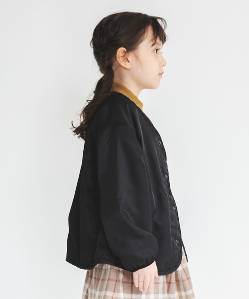 BRANSHES（ブランシェス）の「【裏ボア】ノーカラーライトジャケット（ノーカラージャケット・キッズ・カーキオリーブ/ブラック・110/100/150/130/140/90/120）」の21枚目の写真