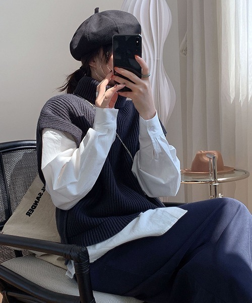 chuclla（チュクラ）の「ハイネック リブニットベスト chw21a123（ニット/セーター・レディース・ベージュ/ネイビー・FREE）」の6枚目の写真