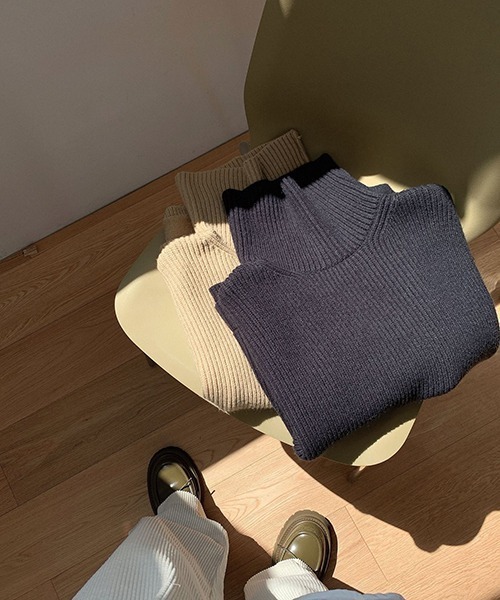 chuclla（チュクラ）の「ハイネック リブニットベスト chw21a123（ニット/セーター・レディース・ベージュ/ネイビー・FREE）」の9枚目の写真