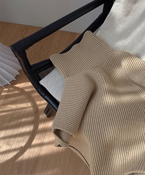 chuclla（チュクラ）の「ハイネック リブニットベスト chw21a123（ニット/セーター・レディース・ベージュ/ネイビー・FREE）」の10枚目の写真