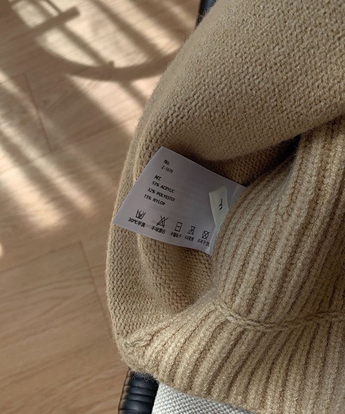 chuclla（チュクラ）の「ハイネック リブニットベスト chw21a123（ニット/セーター・レディース・ベージュ/ネイビー・FREE）」の13枚目の写真