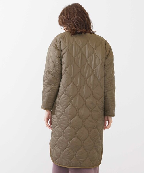 SHOO・LA・RUE(シューラルー)の「◆リバーシブルボア中綿キルティングコート(その他アウター・レディース・ブラック/カーキ/サンドベージュ・02/03/04)」の7枚目の写真