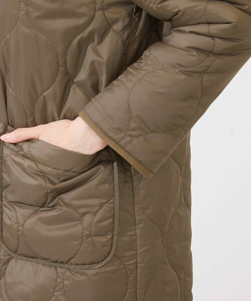 SHOO・LA・RUE(シューラルー)の「◆リバーシブルボア中綿キルティングコート(その他アウター・レディース・ブラック/カーキ/サンドベージュ・02/03/04)」の10枚目の写真