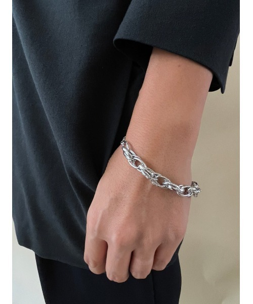 mou（モウ）の「トライバルデザインチェーンブレス（ブレスレット・レディース・シルバー・FREE）」の5枚目の写真