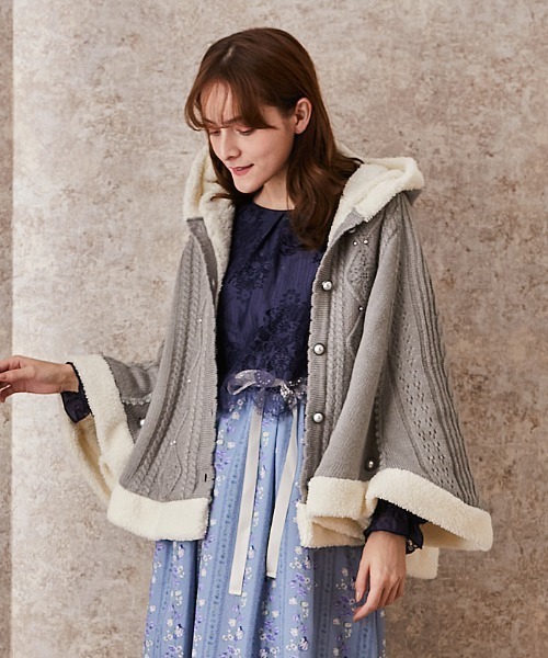 axes femme（アクシーズファム）の「裏ボアニットポンチョ（ポンチョ・レディース・ワイン/キナリ/グレー・MEDIUM）」の18枚目の写真