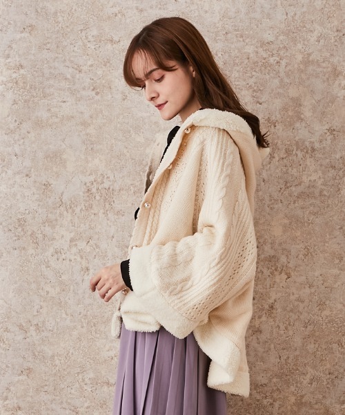 axes femme（アクシーズファム）の「裏ボアニットポンチョ（ポンチョ・レディース・ワイン/キナリ/グレー・MEDIUM）」の21枚目の写真