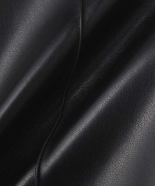 N.（N. Natural Beauty Basic）（エヌエヌナチュラルビューティーベーシック）の「フェイクレザースリムストレートパンツ（その他パンツ・レディース・ブラック・MEDIUM）」の12枚目の写真