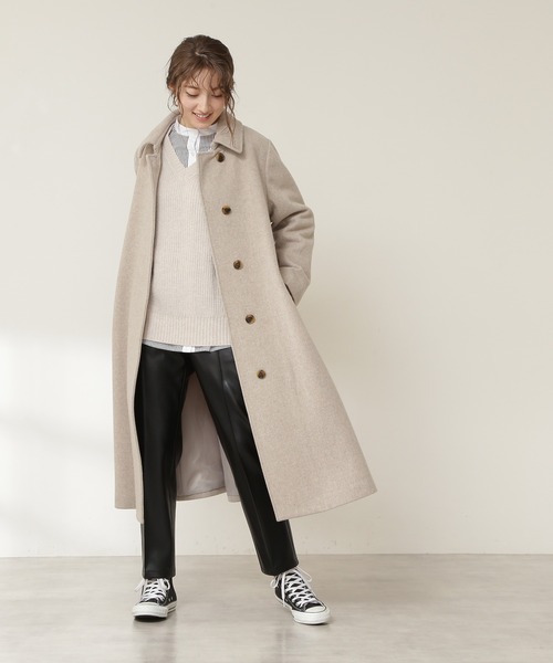 N.（N. Natural Beauty Basic）（エヌエヌナチュラルビューティーベーシック）の「フェイクレザースリムストレートパンツ（その他パンツ・レディース・ブラック・MEDIUM）」の2枚目の写真