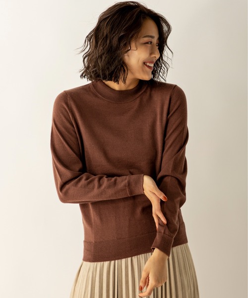 MILLION CARATS(ミリオンカラッツ)の「防縮メリノウールトップス(ニット/セーター・レディース・ブラック/ブラウン/グレー/オフホワイト/ピンク/イエロー・MEDIUM)」の5枚目の写真