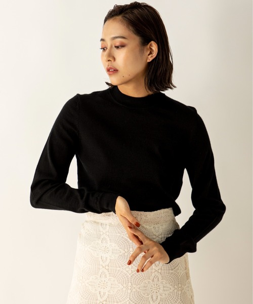 MILLION CARATS(ミリオンカラッツ)の「防縮メリノウールトップス(ニット/セーター・レディース・ブラック/ブラウン/グレー/オフホワイト/ピンク/イエロー・MEDIUM)」の17枚目の写真