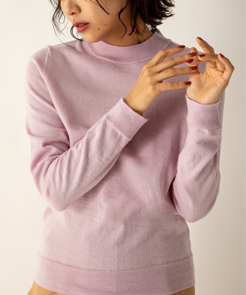 MILLION CARATS(ミリオンカラッツ)の「防縮メリノウールトップス(ニット/セーター・レディース・ブラック/ブラウン/グレー/オフホワイト/ピンク/イエロー・MEDIUM)」の12枚目の写真