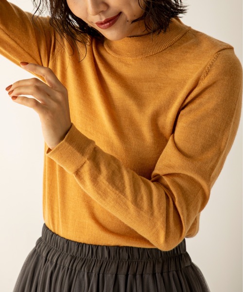 MILLION CARATS(ミリオンカラッツ)の「防縮メリノウールトップス(ニット/セーター・レディース・ブラック/ブラウン/グレー/オフホワイト/ピンク/イエロー・MEDIUM)」の9枚目の写真