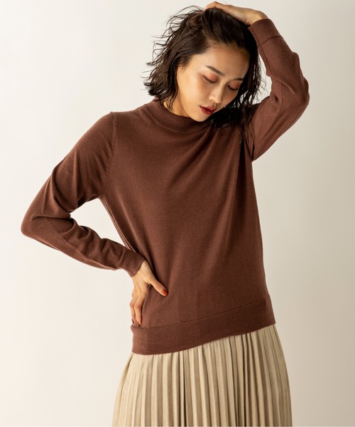 MILLION CARATS(ミリオンカラッツ)の「防縮メリノウールトップス(ニット/セーター・レディース・ブラック/ブラウン/グレー/オフホワイト/ピンク/イエロー・MEDIUM)」の22枚目の写真