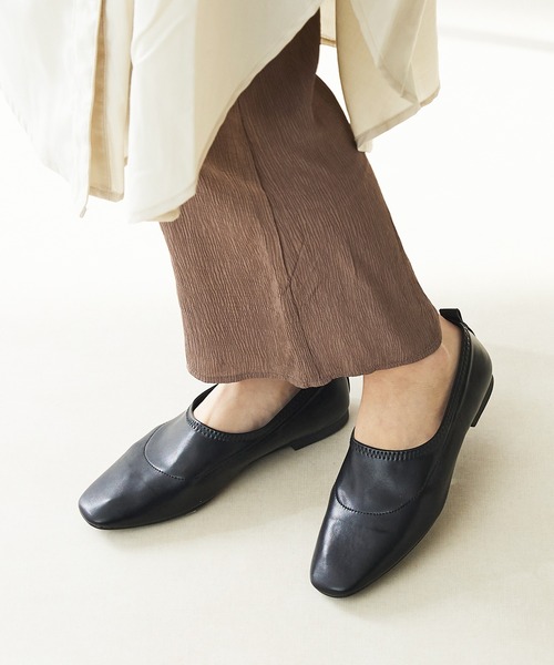 mooimooi(モーイモーイ)の「スクエアトゥストレッチパンプス(パンプス・レディース・ブラック/ベージュ/アイボリー・21.5cm/22.0cm/22.5cm/23.0cm/23.5cm/24.0cm/24.5cm/25.0cm/25.5cm/26.0cm)」の17枚目の写真