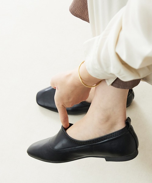 mooimooi(モーイモーイ)の「スクエアトゥストレッチパンプス(パンプス・レディース・ブラック/ベージュ/アイボリー・21.5cm/22.0cm/22.5cm/23.0cm/23.5cm/24.0cm/24.5cm/25.0cm/25.5cm/26.0cm)」の8枚目の写真