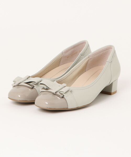 Riz raffinee（リズラフィーネ）の「【3E】バックリボンモチーフパンプス（パンプス・レディース・ベージュ/ブラック/ダークグレー/デザートカモ/ダークベージュ/タイガーカモ/ブラック系その他/ネイビー/トップグレー/その他10・22.5cm/23cm/23.5cm/24cm/24.5cm/22cm）」の9枚目の写真