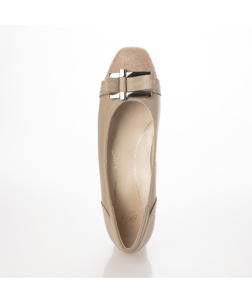 Riz raffinee（リズラフィーネ）の「【3E】バックリボンモチーフパンプス（パンプス・レディース・ベージュ/ブラック/ダークグレー/デザートカモ/ダークベージュ/タイガーカモ/ブラック系その他/ネイビー/トップグレー/その他10・22.5cm/23cm/23.5cm/24cm/24.5cm/22cm）」の13枚目の写真