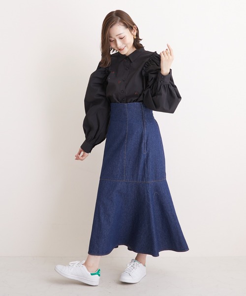 PAPAVER（パパヴェル）の「【PAPAVER】チェリー刺繍ブラウス（シャツ/ブラウス・レディース・ブラック/オフホワイト・MEDIUM）」の3枚目の写真