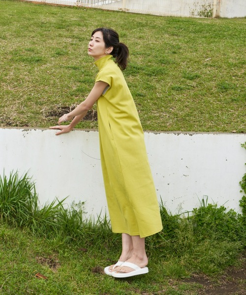 Auntie Rosa Holiday（アンティローザホリデー）の「ハーフZIPノースリーブワンピース（ワンピース・レディース・ブラウン/イエロー/グレー/ネイビー・FREE）」の19枚目の写真