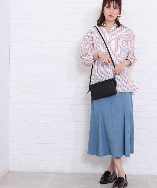 SHOO・LA・RUE(シューラルー)の「◆【2点セット】バンドカラーシャツ+タンクトップ(シャツ/ブラウス・レディース・ライトグリーン系2/イエロー系2/ピンク系7/ブルー系7・02/03/04)」の20枚目の写真