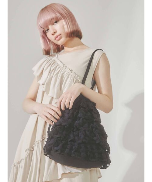 merry jenny（メリージェニー）の「レースフリルティアードトート（トートバッグ・レディース・アイボリー/ブラック・FREE）」の9枚目の写真