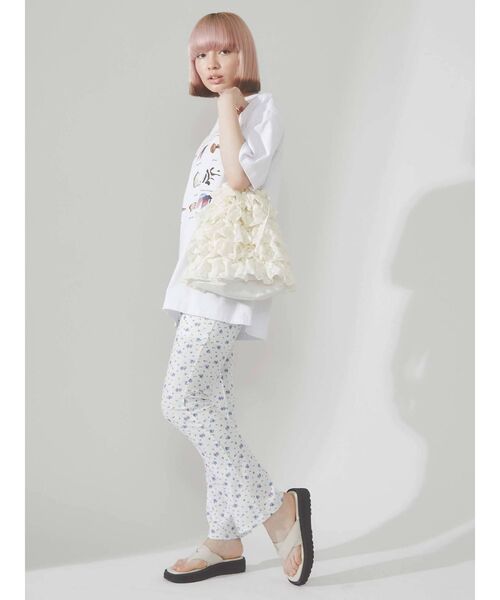 merry jenny（メリージェニー）の「レースフリルティアードトート（トートバッグ・レディース・アイボリー/ブラック・FREE）」の5枚目の写真